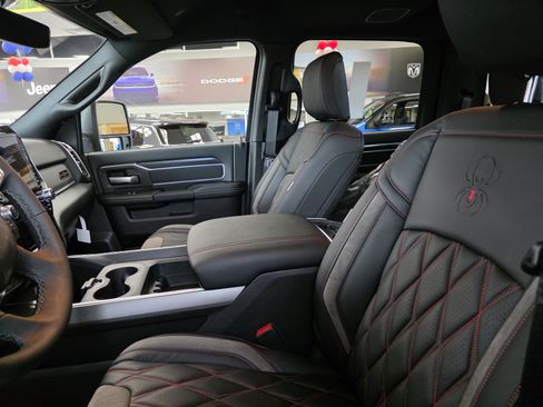 New 2025 RAM 2500 Big Horn AWD/4WD image 12