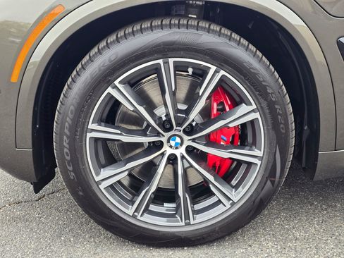 New 2026 BMW X5 xDrive50e w/ M Sport Package AWD/4WD image 8