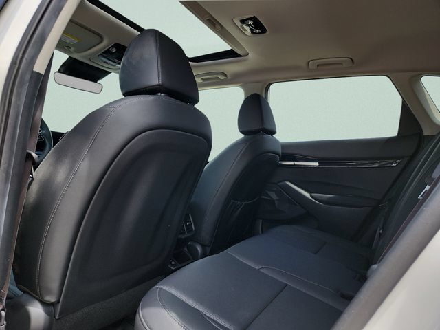 Certified 2025 Kia Seltos EX w/ EX Sunroof Package AWD/4WD image 16
