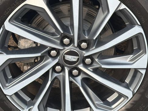 Used 2024 Cadillac Lyriq Sport w/ LPO, Floor Liner Package AWD/4WD image 6