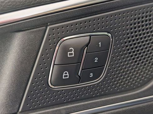 Used 2019 Ford Edge ST w/ Equipment Group 401A image 11