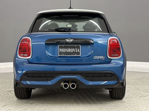 Used 2024 MINI Cooper S FWD image 10
