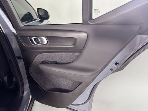 Used 2023 Volvo XC40 Recharge Ultimate w/ Protection Package Premier image 27