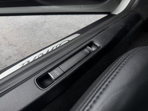 Used 2014 Porsche 911 Carrera RWD image 29