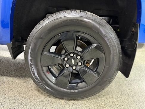 Used 2018 Chevrolet Colorado LT AWD/4WD image 25