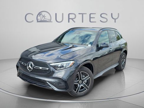 Certified 2026 Mercedes-Benz GLC 300 4MATIC image 1