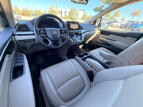Used 2023 Honda Odyssey Touring image 22