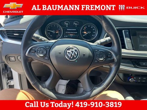 Used 2019 Buick Enclave Premium AWD/4WD image 13