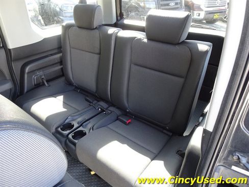 Used 2006 Honda Element EX image 12