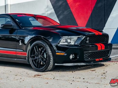Used 2011 Ford Mustang Shelby GT500 w/ SVT Performance Pkg image 48