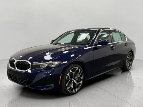 New 2026 BMW 330i xDrive Sedan w/ Premium Package image 9
