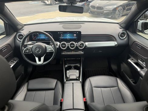 Used 2022 Mercedes-Benz GLB 250 4MATIC image 20
