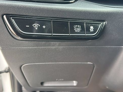 Used 2026 Kia Niro LX FWD image 20