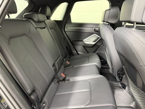 Used 2024 Audi Q3 2.0T Premium w/ Convenience Package AWD/4WD image 14