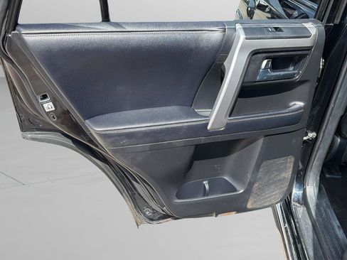 Used 2019 Toyota 4Runner Limited AWD/4WD image 14
