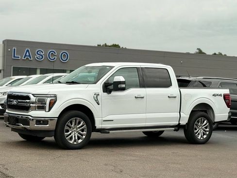 Used 2025 Ford F150 Lariat w/ Equipment Group 501A Mid AWD/4WD image 1
