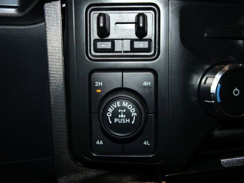 Used 2024 Ford F150 Platinum w/ Equipment Group 702A High image 19