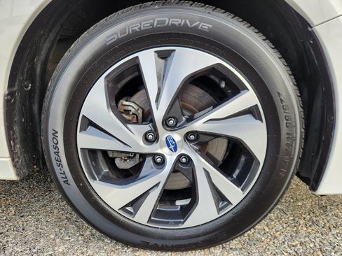 Used 2023 Subaru Legacy image 19
