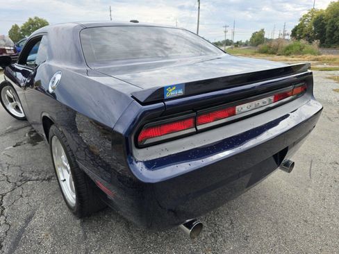 Used 2013 Dodge Challenger R/T image 7