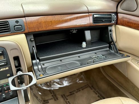 Used 1995 Lexus SC 400 Coupe image 25