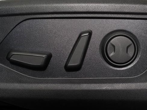 Certified 2023 Hyundai Tucson Limited AWD/4WD image 32