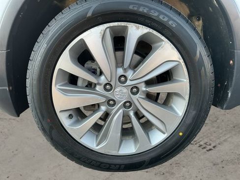 Used 2019 Buick Encore Preferred AWD/4WD image 9