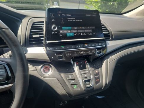 Certified 2025 Honda Odyssey EX-L image 20