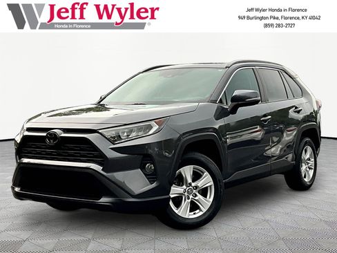 Used 2021 Toyota RAV4 XLE w/ Convenience Package AWD/4WD image 1