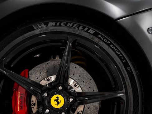 Used 2012 Ferrari 458 Spider RWD image 91