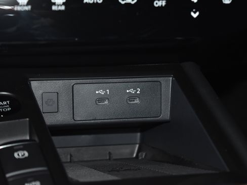 New 2026 Nissan Kicks SR w/ SR Premium Package image 12