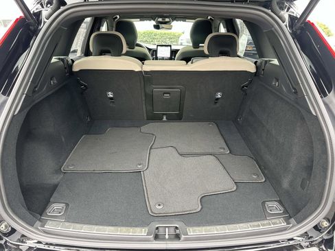 Certified 2026 Volvo XC60 B5 Plus w/ Climate Package image 22