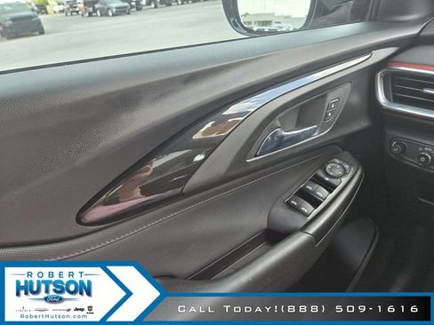 Used 2022 Chevrolet TrailBlazer RS image 17