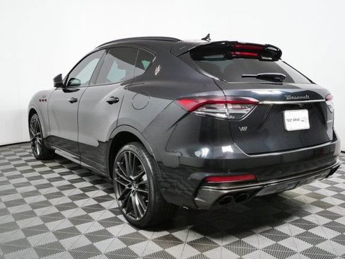 Certified 2022 Maserati Levante Trofeo AWD/4WD image 31