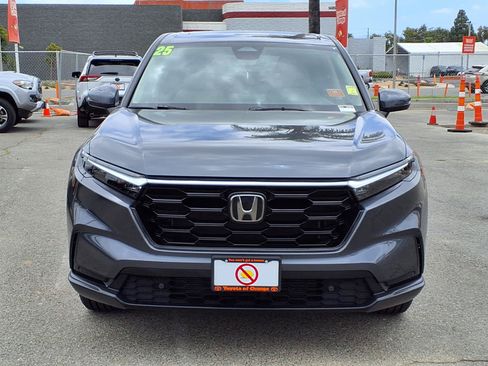 Used 2025 Honda CR-V EX-L image 2