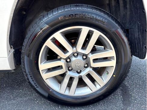 Used 2013 Toyota 4Runner Limited image 26