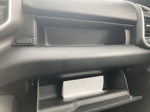 Used 2021 RAM 1500 Big Horn image 26