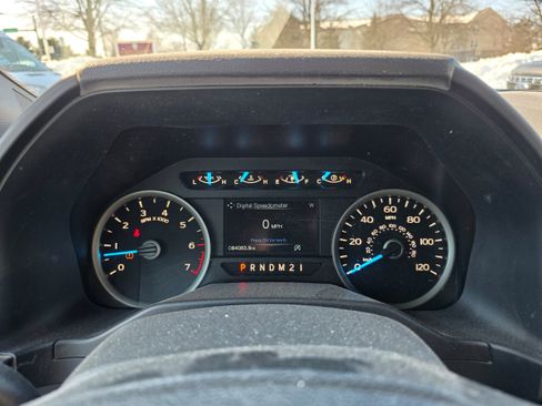 Used 2016 Ford F150 XLT w/ Equipment Group 302A Luxury image 19