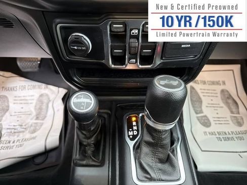 Used 2021 Jeep Wrangler Unlimited Freedom Edition image 22