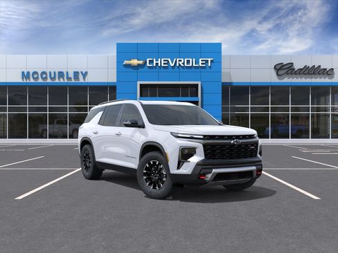 New 2026 Chevrolet Traverse Z71 w/ Driver Confidence Package AWD/4WD image 1
