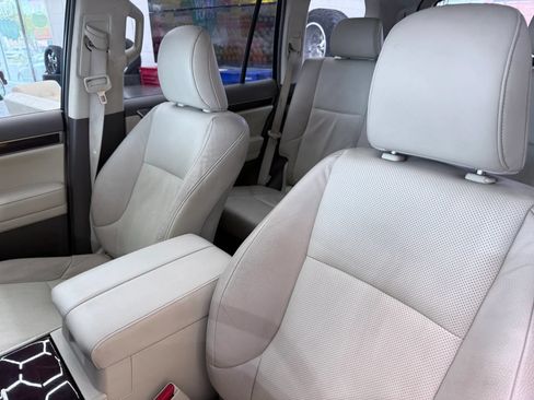 Used 2019 Lexus GX 460 Premium w/ Premium Package AWD/4WD image 8