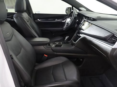 Used 2024 Cadillac XT5 Premium Luxury FWD image 30