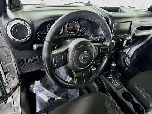 Used 2014 Jeep Wrangler Sahara w/ Trailer Tow Group AWD/4WD image 3