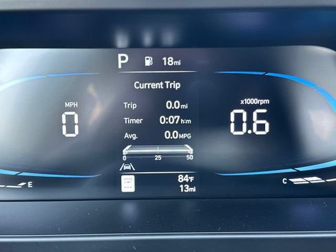 New 2026 Hyundai Elantra SEL Sport FWD image 23