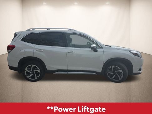 Used 2023 Subaru Forester Touring image 9