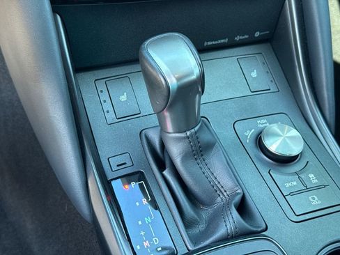 Used 2024 Lexus IS 350 F Sport RWD image 30