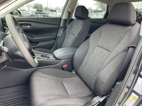 Certified 2025 Honda Accord LX image 23