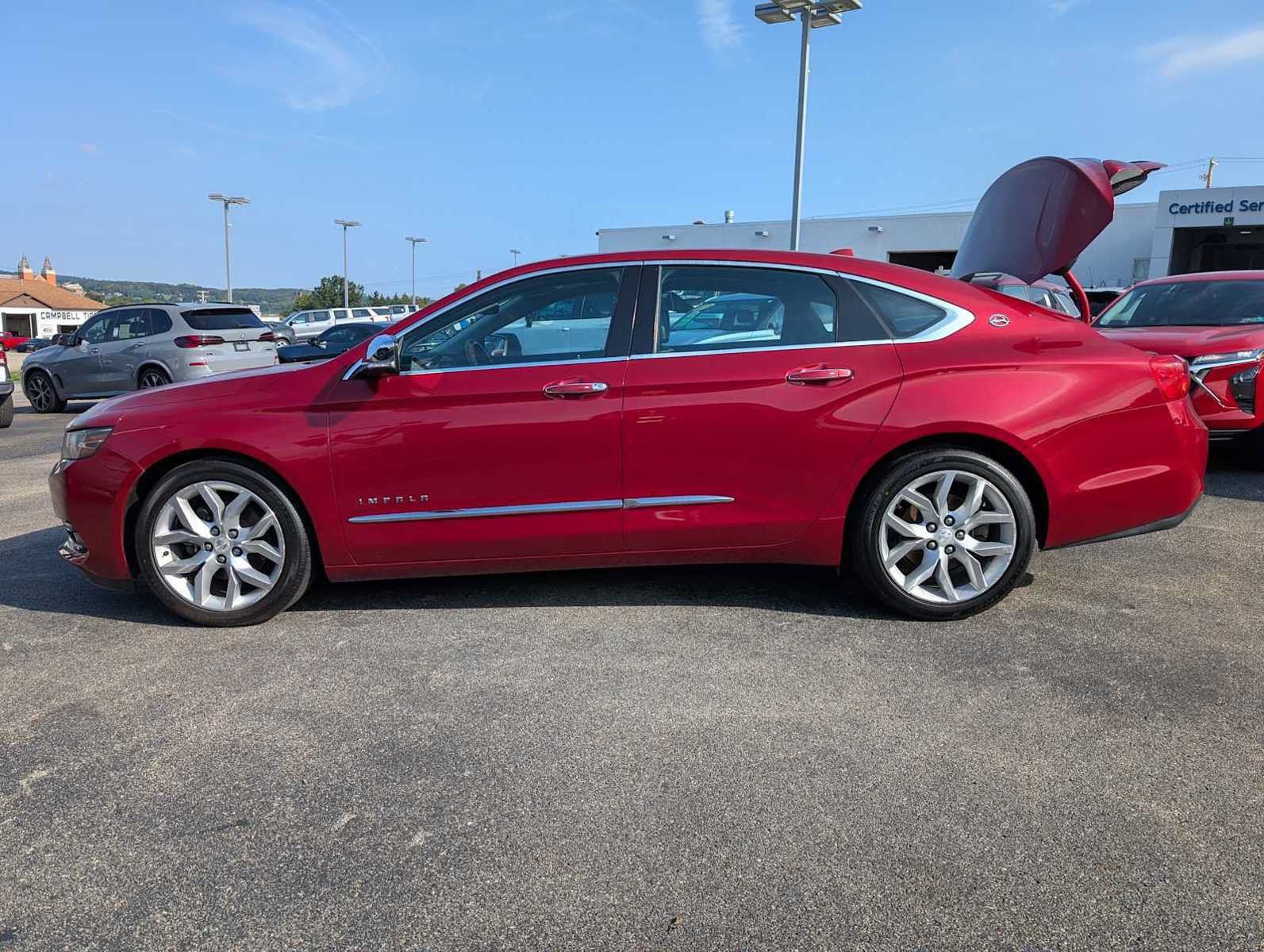 Used 2014 Chevrolet Impala LTZ FWD image 12