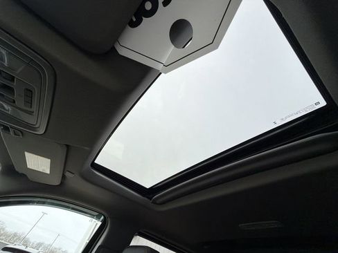 Used 2025 GMC Sierra 1500 Denali w/ Technology Package image 19