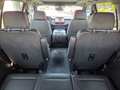 Used 2021 Chevrolet Tahoe LT AWD/4WD image 18