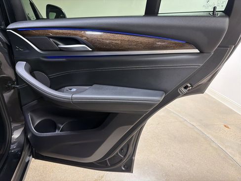 Used 2023 BMW X4 xDrive30i w/ Premium Package image 26